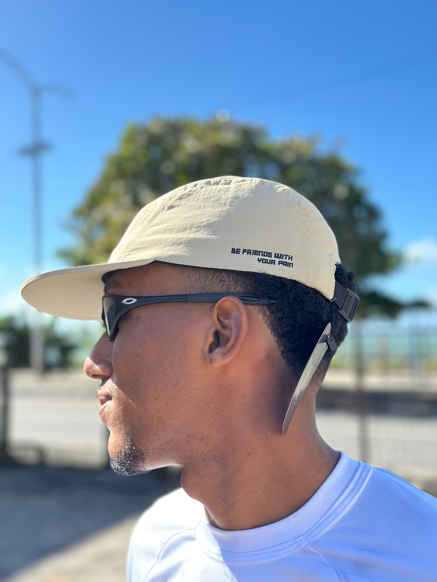 Boné híbrido-trinka